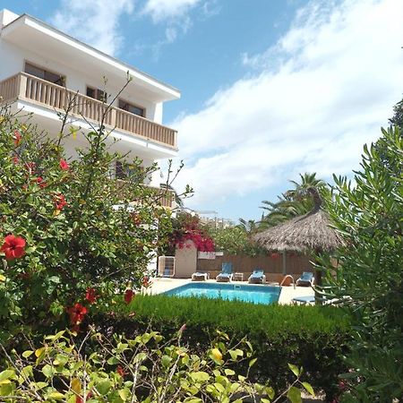 Apartamentos Can Salas カラ・フィゲラ エクステリア 写真