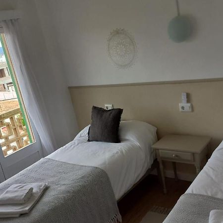 Apartamentos Can Salas カラ・フィゲラ エクステリア 写真