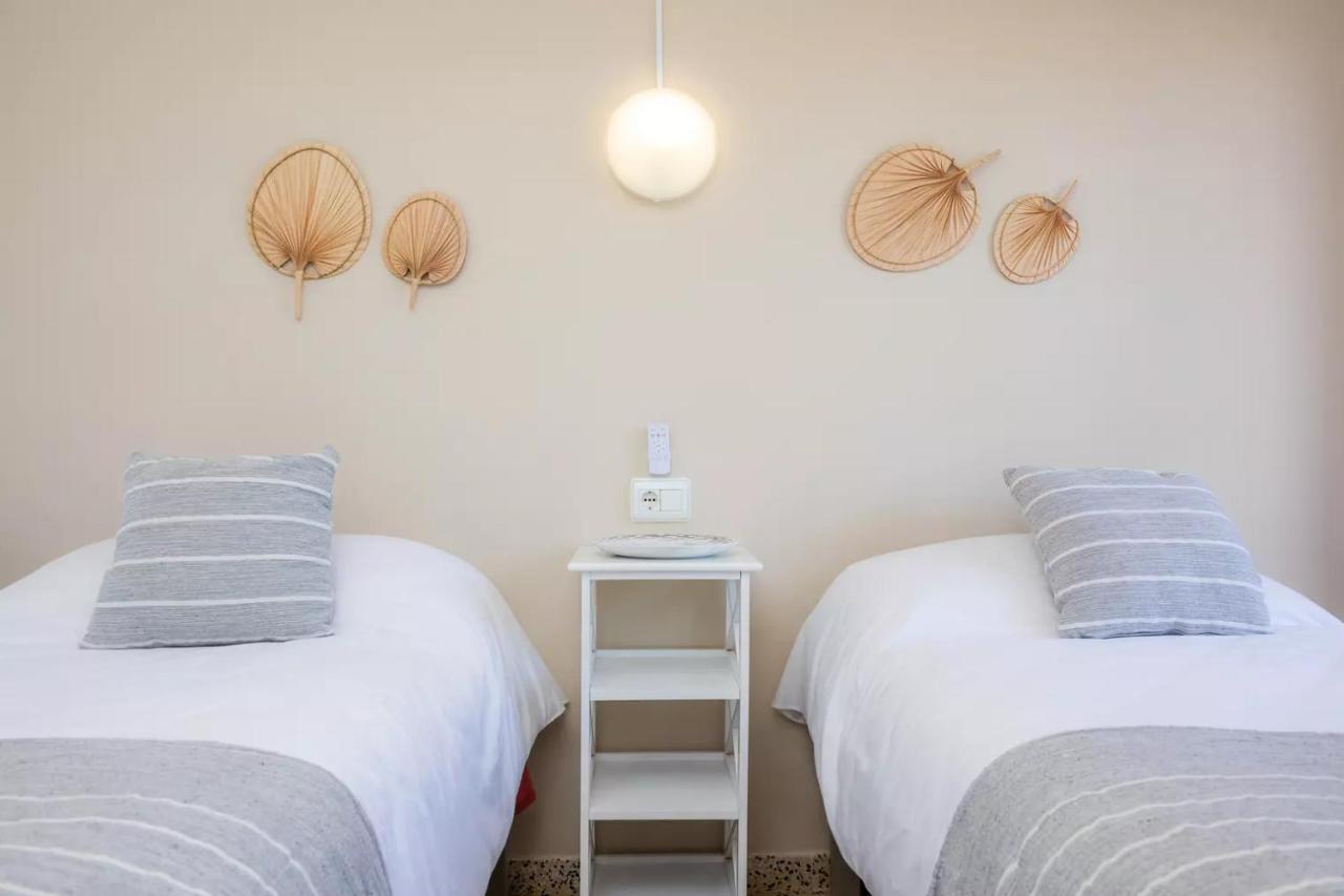 Apartamentos Can Salas カラ・フィゲラ エクステリア 写真
