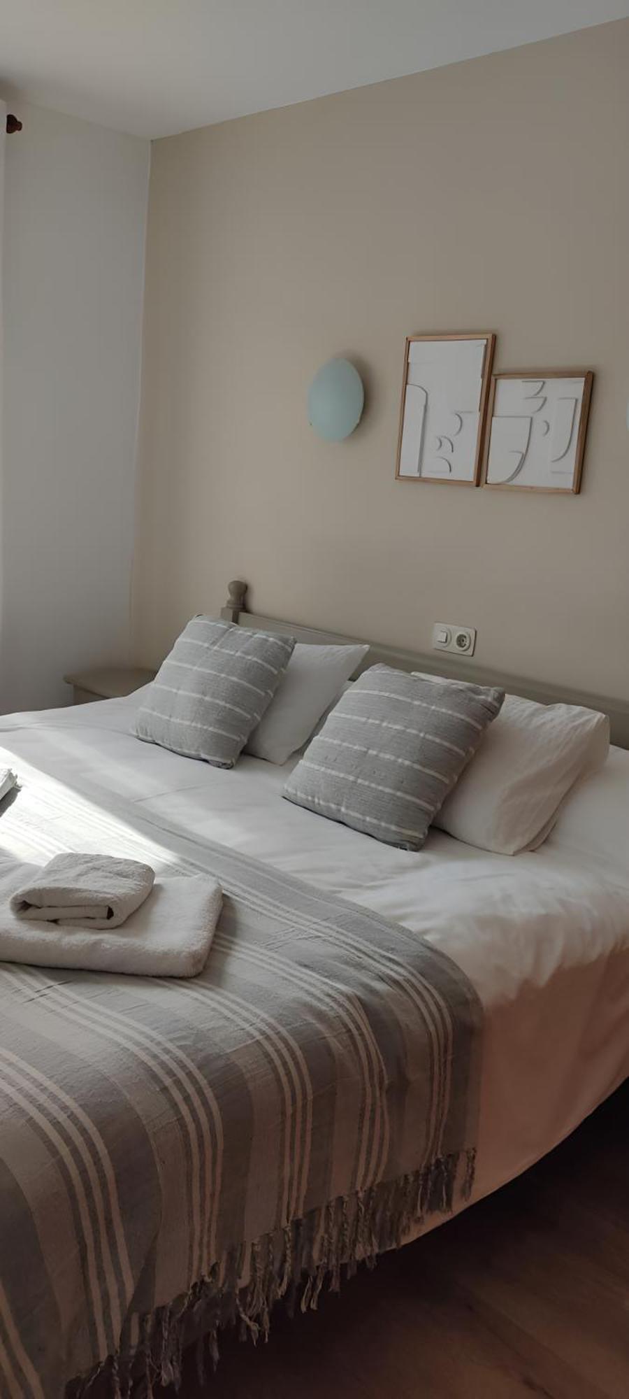 Apartamentos Can Salas カラ・フィゲラ エクステリア 写真
