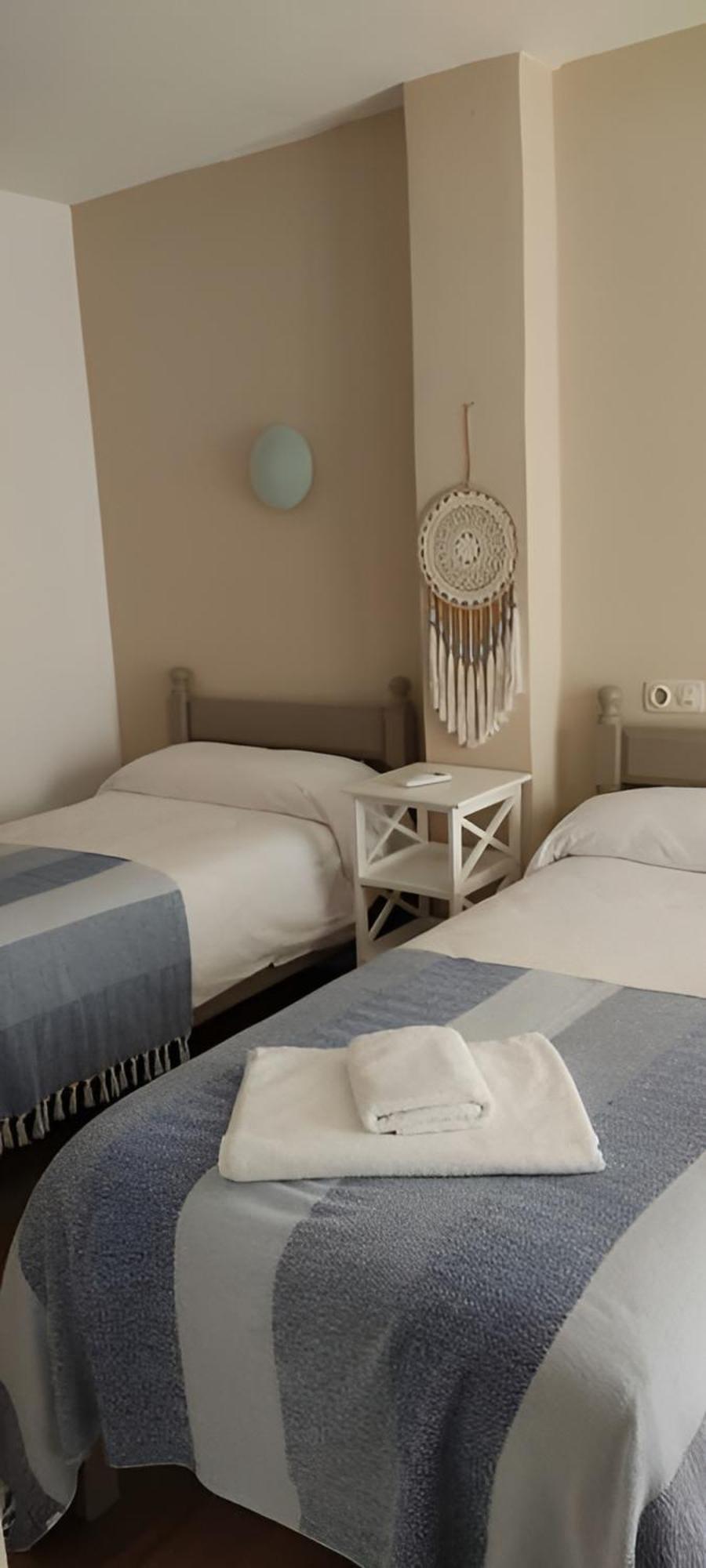 Apartamentos Can Salas カラ・フィゲラ エクステリア 写真